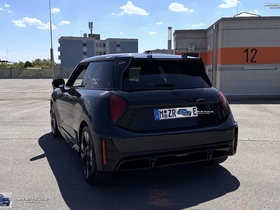 MINI JCW Electric John Cooper Works J01 Elektro