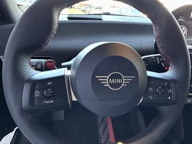 Interieur JCW Electric MINI Lenkrad John Cooper Works Electric