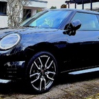 Cooper SE mit Original 18 Zoll Sommerreifen